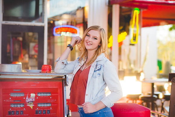 Senior Photo in Cave Creek